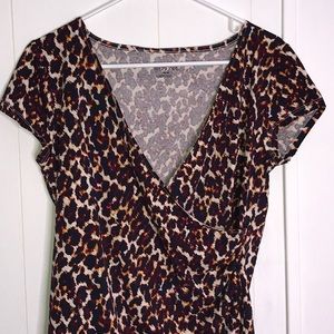 CLOSING SALE ‼️ Cute Merona Top